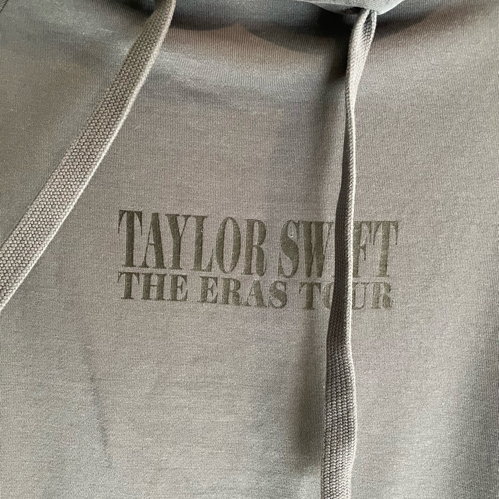 Taylor Swift Eras Tour XS Washed Blue Hoodie Authentic New - Picture 4 of 7